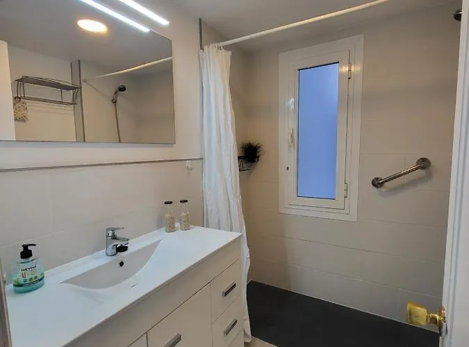 Waikiki 47